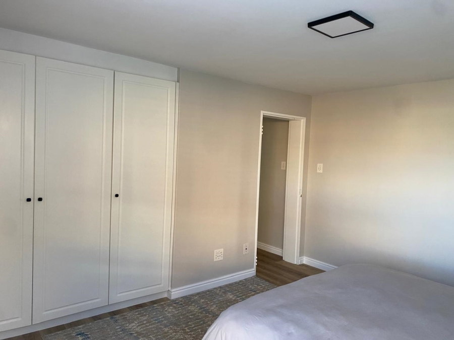 4 Bedroom Property for Sale in Die Wingerd Western Cape
